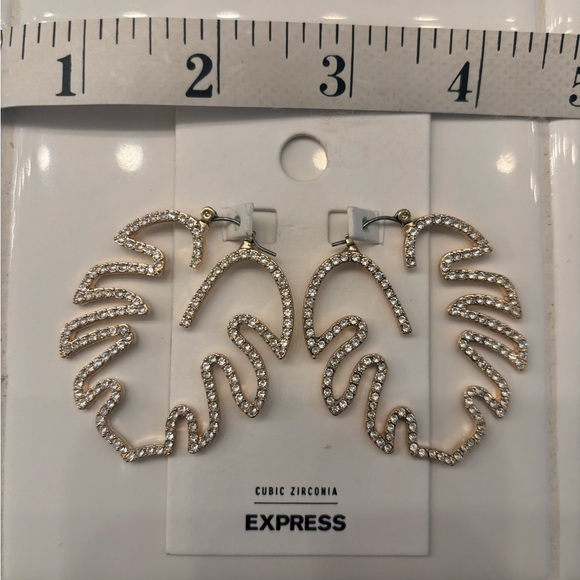 Express Jewelry - NWT-Express Gold Statement Leaf Earrings